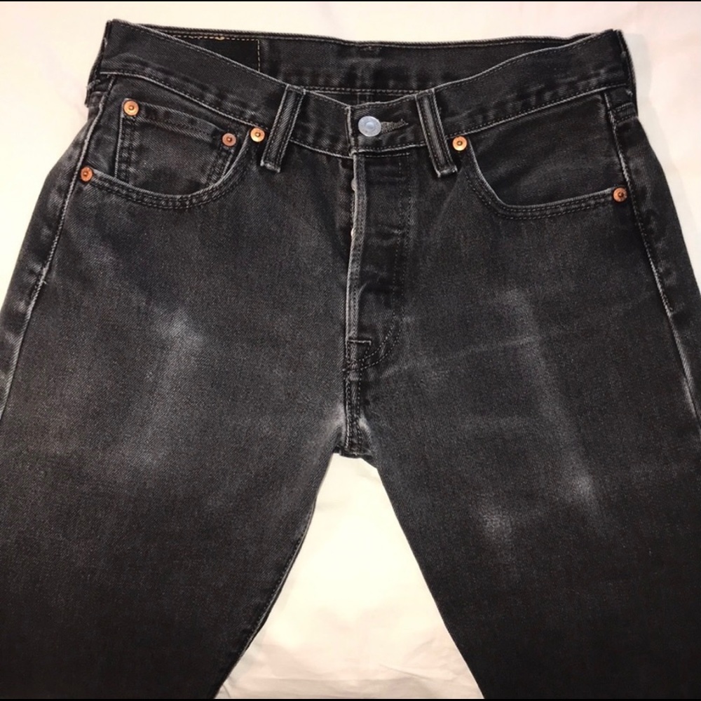 Vintage Levi’s® Black 501® Wedgie Straight Jeans